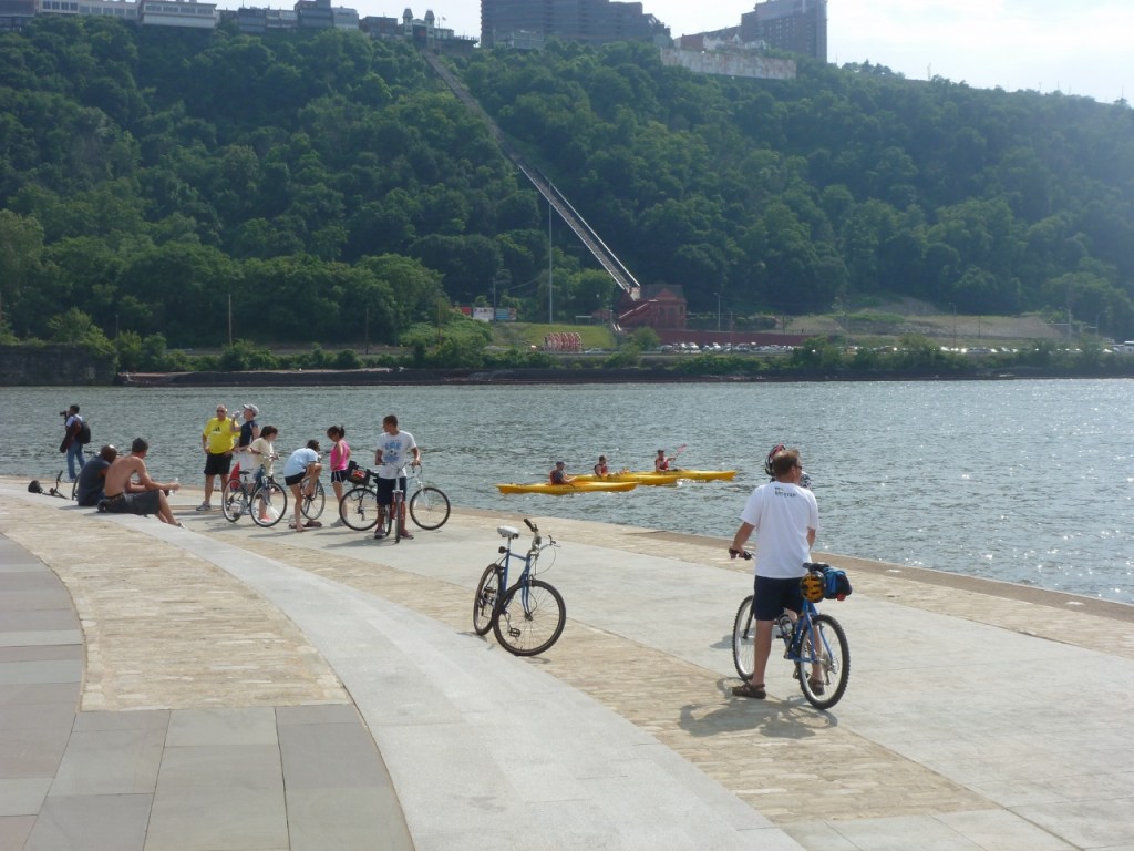 Kayakers and Bikers enjoy the Point